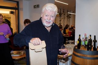 Další umělec se pustil do Ukrajinců v Česku: Zpěvák Milan Drobný kritizuje uprchlíky za nedostatek chudoby – eXtra.cz