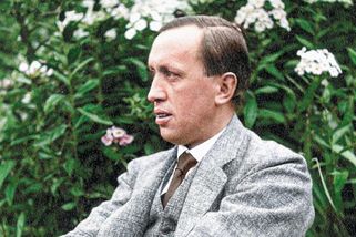 KVÍZ: Jaké jméno chybí v názvu knihy? Od Čapka přes Pasternaka až k Mornštajnové