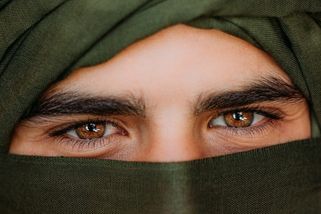 Členové Tálibánu mají gaye na seznamech smrti. Zabíjejí je obzvlášť krutým způsobem - Pravda24