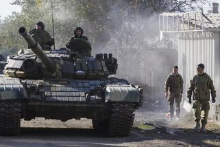 Moskva tvrdí, že se Ukrajinci pokusili narušit ruskou hranici. Falešná zpráva, reaguje Kyjev