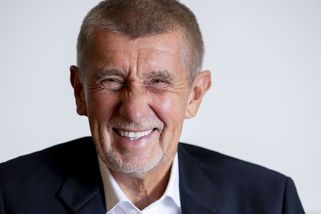 Třetina obyvatel této země je slabá duchem, řekl Zeman. Babišovo vítězství ve volbách tomu odpovídá - Médium.cz