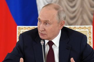 Rusko chce ukončit válku, kterou na Ukrajině rozpoutal Západ, prohlásil Putin