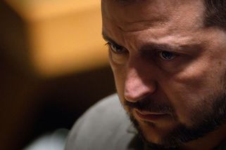 Fotky: Každé zamračení ukrajinského prezidenta. Na lídry světa se zlobil - Seznam Zprávy