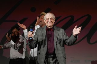 Čeští umělci a další osobnosti vyzvali k pomoci kolegům na Slovensku