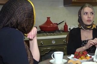 Doma ji bili, tak utekla. Čečenská policie dívku přivedla zpátky - Seznam Zprávy