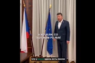 Okamurovo video se sundanou vlajkou EU zaujalo Rusy. Namáhali se i s titulky - Novinky