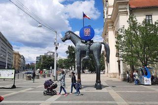 Ukrajinská vlajka na brněnském Joštovi po dalším incidentu už nebude - Novinky