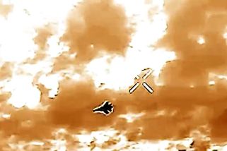 Ukrajinci nad Černým mořem sestřelili ruský suchoj. Spekuluje se, že ho zasáhla F-16 - Novinky