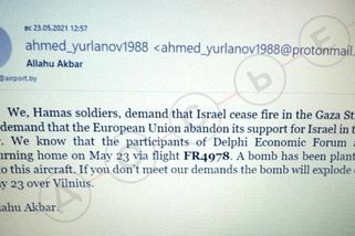 Výhrůžka o bombě na palubě přišla až poté, co Bělorusové varovali pilota Ryanairu - Novinky