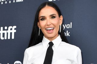 Demi Moore (61) zase omládla. Na premiéře vypadala jako holčička. Je jedno, co jí pomáhá, ale je nádherná, míní lidé - Super.cz
