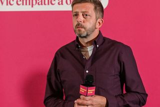 Zablokuje SPD Rakušana? Před volbou vedení sněmovny sílí napětí - Echo24.cz