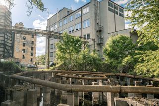 Mizející Kolbenka. Jak skončily továrny ve Vysočanech a Libni