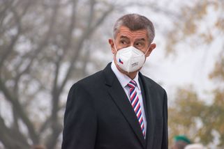 Babiš je kvůli zdravotním problémům v nemocnici, ruší program