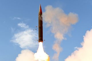 Německo aktivovalo baterii Arrow 3: Odstrašující signál pro Moskvu v hodnotě 4 miliard eur