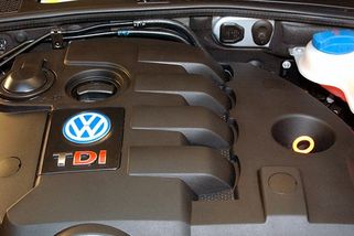 Naftový motor má smysl jen v novém nebo málo ojetém autě. Nesedněte na lep podvodníkům!