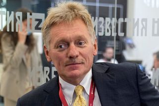 Jako za druhé světové. Rusko je připraveno k masové mobilizaci, pohrozil Peskov - Novinky