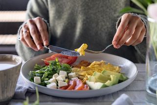 Jakým jídlem začít den? Tohle snídají výživoví poradci - Proženy.cz