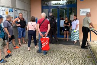 „Nemáme na jídlo, natož na advokáty.“ Ukrajinci měsíce čekají na výplatu - Seznam Zprávy