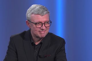 Nejde jen o Fialu. "Kulila byste oči, co za lidi kde sedí," tepe vládu Havlíček