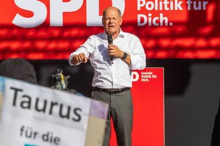 Chcete-li, aby to skončilo v Moskvě – dejte to Němcům. U sousedů řeší děravou rozvědku - Novinky