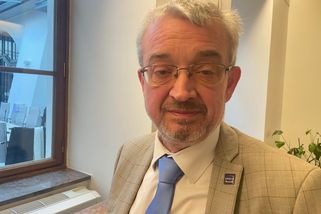 Benda se brání. Tvrdí, že chtěl Babiše zastavit. Ale bál se odplaty ANO a SPD