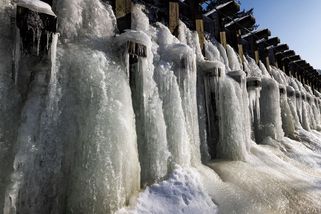Zima byla teplá a sněhu málo. Lednový záchvěv to „nezachránil“ - Seznam Zprávy