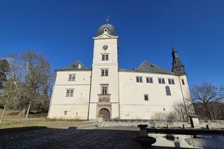 Dědička rodu Walderode získá mobiliář zámku Hrubý Rohozec - Seznam Zprávy