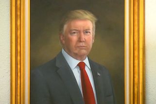 Trump řeší vážný problém. Na portrétu v coloradském Kapitolu nevypadá hezky - Novinky