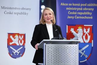 securitymagazin.cz/defence/kompetence-ministr-obrany-cernochova-rehka-1404072849.html