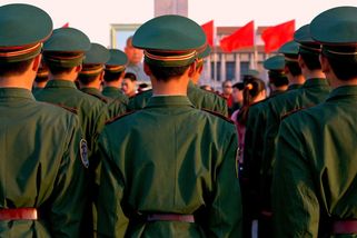 „Bunkr soudného dne.“ Čína staví armádní centrum desetkrát větší než Pentagon - Seznam Zprávy