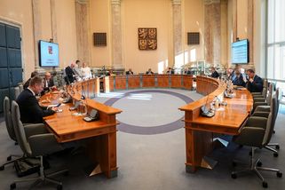 Turek poprvé na vládě. Babiš chce mít konečně pokoj