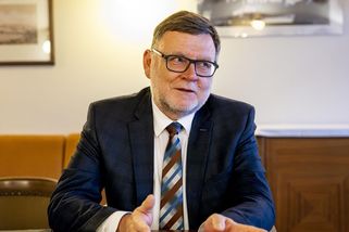 V rozpočtu jsou díry za desítky miliard. Stanjura musí látat jednu za druhou - Novinky