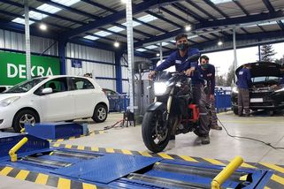 Konec podvodů na STK? Ministerstvo si stanice pořádně proklepne, přezkoumá sankce a změní legislativu - Garáž.cz