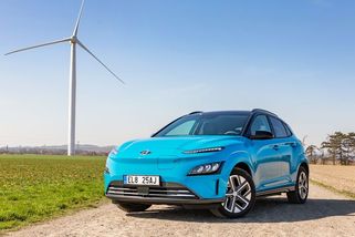 Největším problémem elektromobilů je pokrytectví. Ale nikoliv jejich zastánců - Garáž.cz