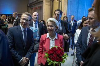 Von der Leyenová přivezla Česku schválených 225 miliard korun. Na Green Dealu podle ní Češi vydělají