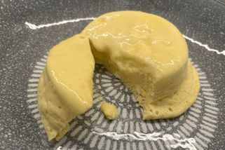 Vyzkoušeli jsme virální „minutovou“ omeletu z mikrovlnky: Její chuť je fantastická, jinou už si dělat nebudete