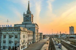 „Cítím se být Rusem a chci získat ruské občanství,“ říká plzeňský zastupitel za SPD v ruské televizi - Médium.cz