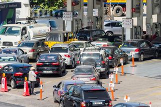 „Neváhej a toč“. Čerpací stanice ve Francii omylem stanovila cenu benzínu na 24 haléřů za litr - Novinky