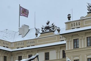 Náhrady 101 400 korun měsíčně pro Evu Pavlovou od Nového roku je krok správným směrem - Médium.cz