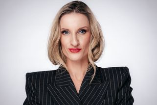 Po neshodách na Slovensku se moderátorka Adela Vinczeová upíchla v Česku