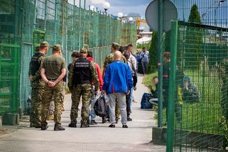 Polsko vyhostilo 15 Ukrajinců. Představovali hrozbu pro bezpečnost a pořádek - Novinky