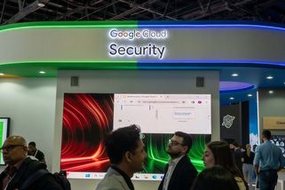 Ve středu zaútočíme na americké technologické firmy, hrozí Írán. Na seznamu jich má 18 - Novinky