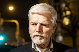 Pavel: Čína není v tuto chvíli přátelská země - Novinky