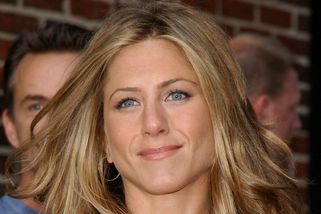 Další hvězda podlehla plastickým operacím. Jennifer Aniston už si není podobná a v současné době nahání hrůzu