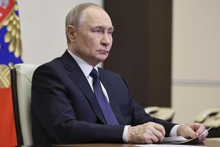 Putin se bojí o přehlídku. Stále připomíná své jednostranně vyhlášené příměří - Novinky