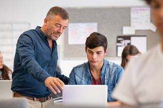 Další fáze reformy výuky začala. Místo Přemyslovců bude důležitější výklad - Seznam Zprávy