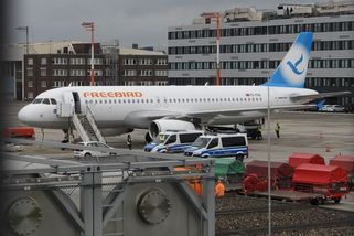 Nezbavíte se mě, tvrdí Afghánec, jenž znásilnil 14letou Němku. Nařízenou deportaci nelze provést - Novinky