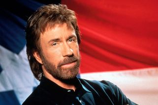 Nekrolog: Rambovštější než Rambo. Zemřel Chuck Norris, který přežil sám sebe - Seznam Zprávy