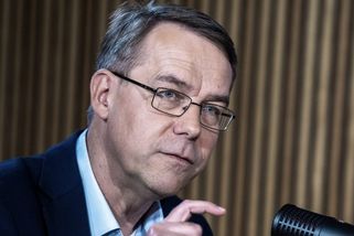 "Trubkou po hlavě, neonacisto." Hrozby novináři za univerzitní debatu o Izraeli — HlídacíPes.org