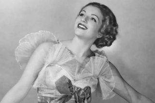 Esesák chtěl ponížit krásnou baletku Francesku Mann. Striptýz u plynové komory ho stál život - Médium.cz